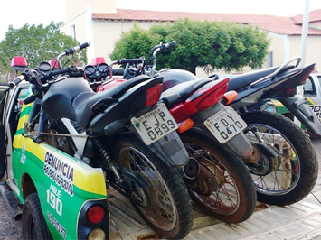 Polícia apreende três motos roubadas em São Miguel do Tapuio