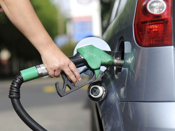 Após Governo aumentar impostos preço da gasolina tem reajuste
