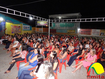 Escola Educandário realiza festa em comemoração ao Dia das Mães