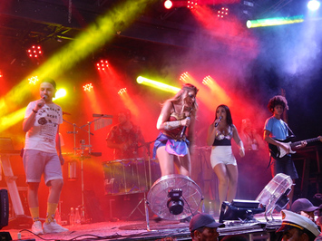 Nataly Vox animou a terceira noite de Carnaval em São Miguel do Tapuio