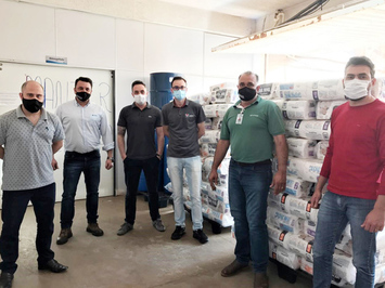 Três estados recebem doação de máscaras, alimentos e produtos de higiene