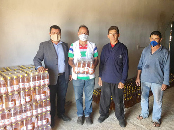 Equipe técnica do Serviço de Inspeção Municipal visita produtora de cajuína