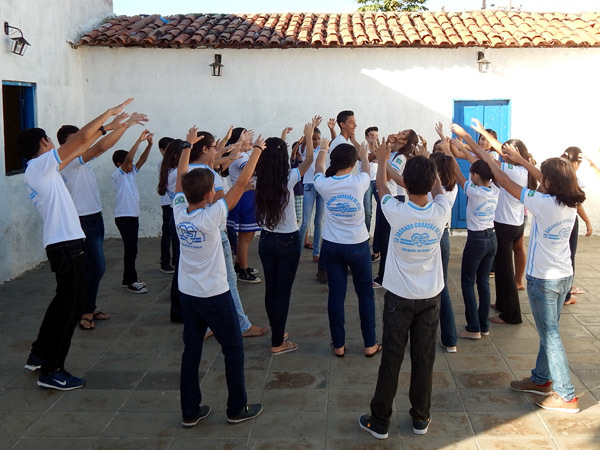 Escola Odete Feroldi promove festa junina com jogos e comidas típicas -  Buritama