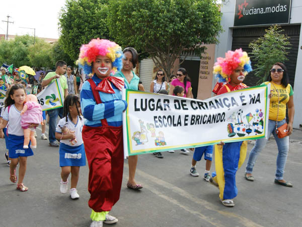IEBS participando do desfile de 7 de setembro Full iebs participando do desfile de 7 de setembro2