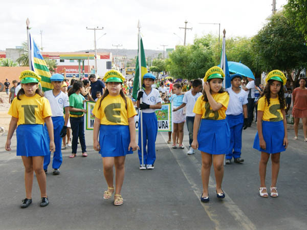 IEBS participando do desfile de 7 de setembro Full iebs participando do desfile de 7 de setembro4