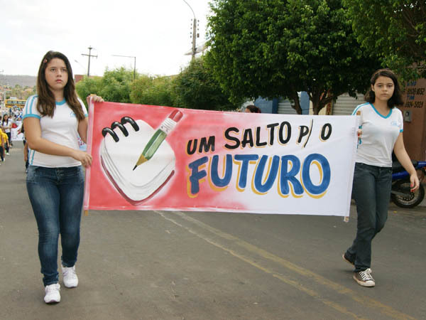 Educandário no desfile de 7 de setembro Full educand rio no desfile de 7 de setembro4