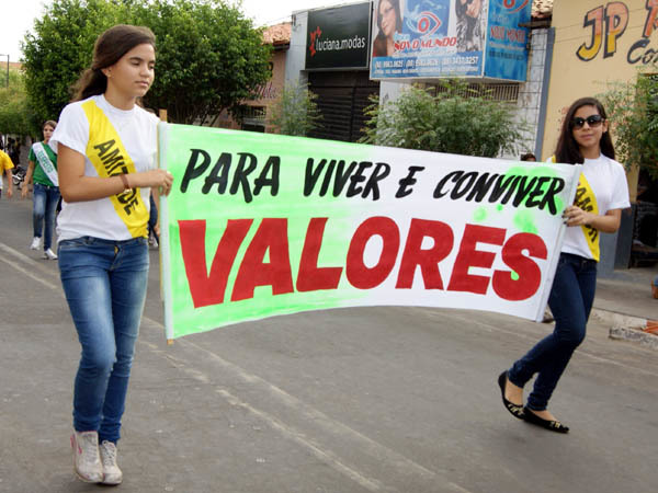 Educandário no desfile de 7 de setembro Full educand rio no desfile de 7 de setembro5