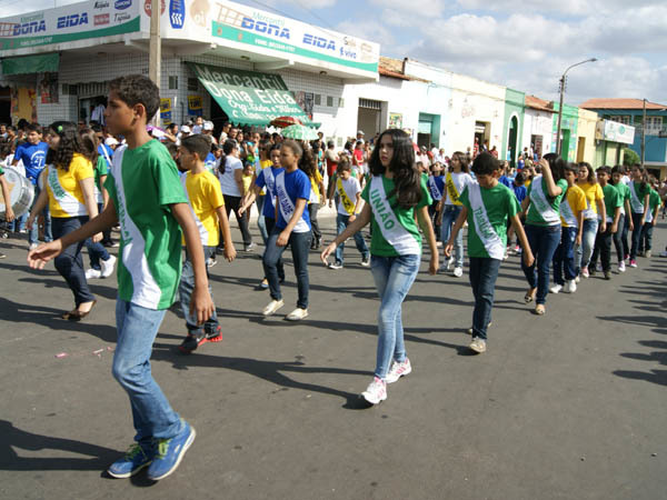 Educandário no desfile de 7 de setembro Full educand rio no desfile de 7 de setembro14
