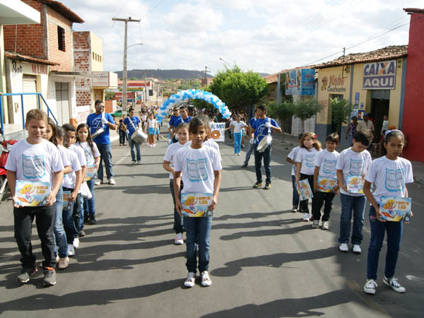 Educandário no desfile de 7 de setembro Full educand rio no desfile de 7 de setembro16