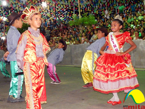 Full 02   rainha da quadrilha tradi  o nordestina  estado 