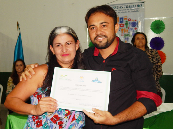 Full entrega de certificados14