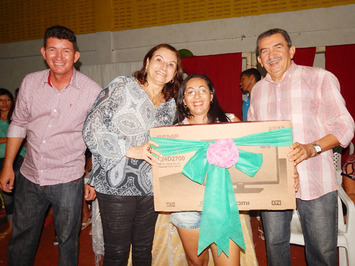 Prefeitura realiza grande festa em comemoração ao Dia das Mães