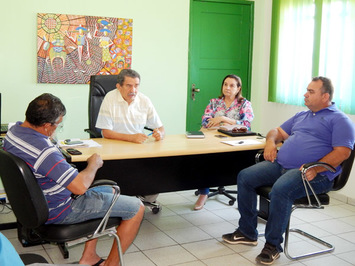 Prefeito Lincoln Matos pede afastamento da prefeitura por 30 dias