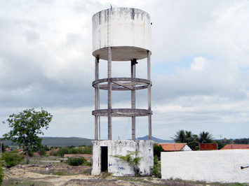 Agespisa deixa população da cidade por mais de cinco dias sem água