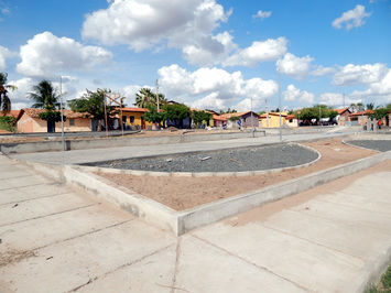 Praça do Bairro Pedrinhas em SMT está em fase final de construção
