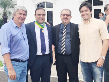 Líder do PSB no município participa da posse de novos Secretários