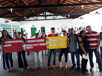 Professores seletistas fazem paralisação em São Miguel do Tapuio