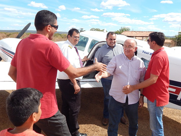 Deputados Júlio Cesar e Georgiano Neto visitam Assunção do Piauí