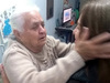 Após 43 anos separadas e sem noticias, Mãe e Filha se reencontram