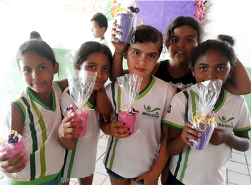 Escola Municipal realiza culminação do projeto "Resgate do brincar"