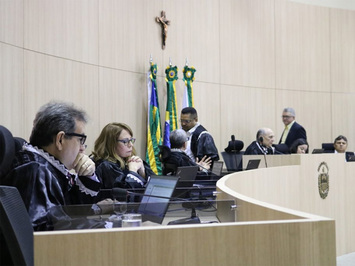 TCE bloqueia contas de 32 prefeituras e 24 Câmaras inadimplentes