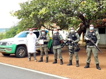 Saúde e PM montam barreiras para evitar disseminação do Coronavírus