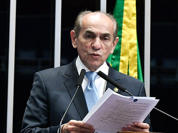 Marcelo Castro debate adiamento de eleições com prefeitos do Piauí