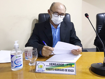 Vereador Roberto Rodrigues (PTB), solicita roço das estradas vicinais do municipio