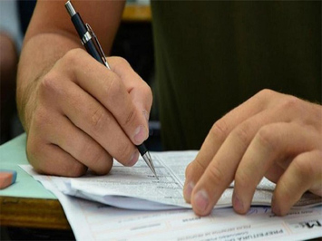 Prefeitura de Água Branca abre concurso público para preencher 209 vagas