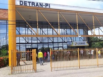 Detran abre sistema para desconto de 90% em dívidas de motociclistas; saiba como fazer