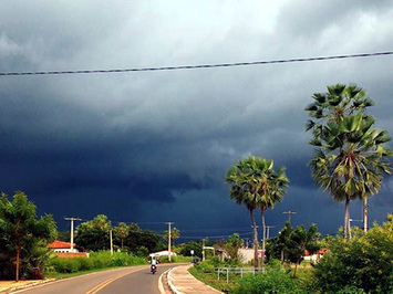 Cidade de São Miguel do Tapuio acumula 45mm de chuvas nas últimas 24 horas 