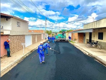 Cidade de São Miguel do Tapuio recebe o maior volume de asfalto dos últimos 20 anos