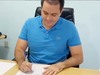 Pompilím assina Ordem de Serviço para a Licitação da obra de reforma e ampliação da U.E da Comunidade São Nicolau
