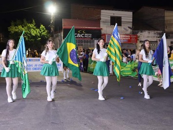 São Miguel do Tapuio realiza Desfile Cívico de 7 de setembro com grande participação popular