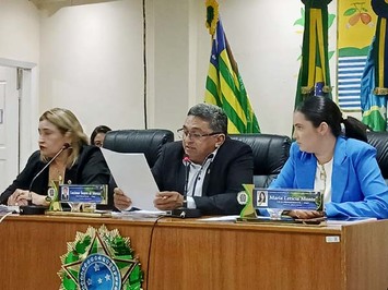 Câmara Municipal de São M. do Tapuio aprova requerimentos e projetos em Sessão Ordinária