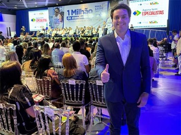 Prefeito Pompilím participa de evento em Teresina que celebra 1 milhão de atendimentos do Piauí Saúde Digital
