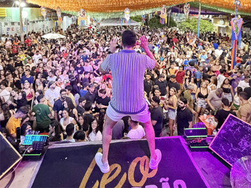 Encerramento do Carnaval 2026 leva grande público ao Trenzinho da Folia